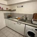 Апартаменты Grand T3-coeur De Fontainebleau-300 M Du Chateau *