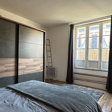 Grand T3-coeur De Fontainebleau-300 M Du Chateau Apartment