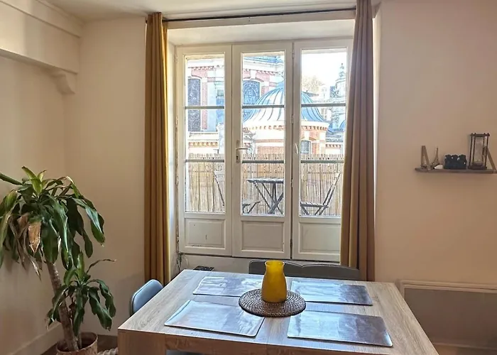 Apartment Grand T3-coeur De Fontainebleau-300 M Du Chateau Fontainebleau